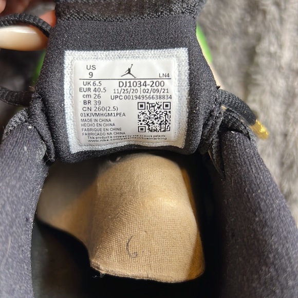 Air Jordan 14 - Aleali May - Picture 8 of 9